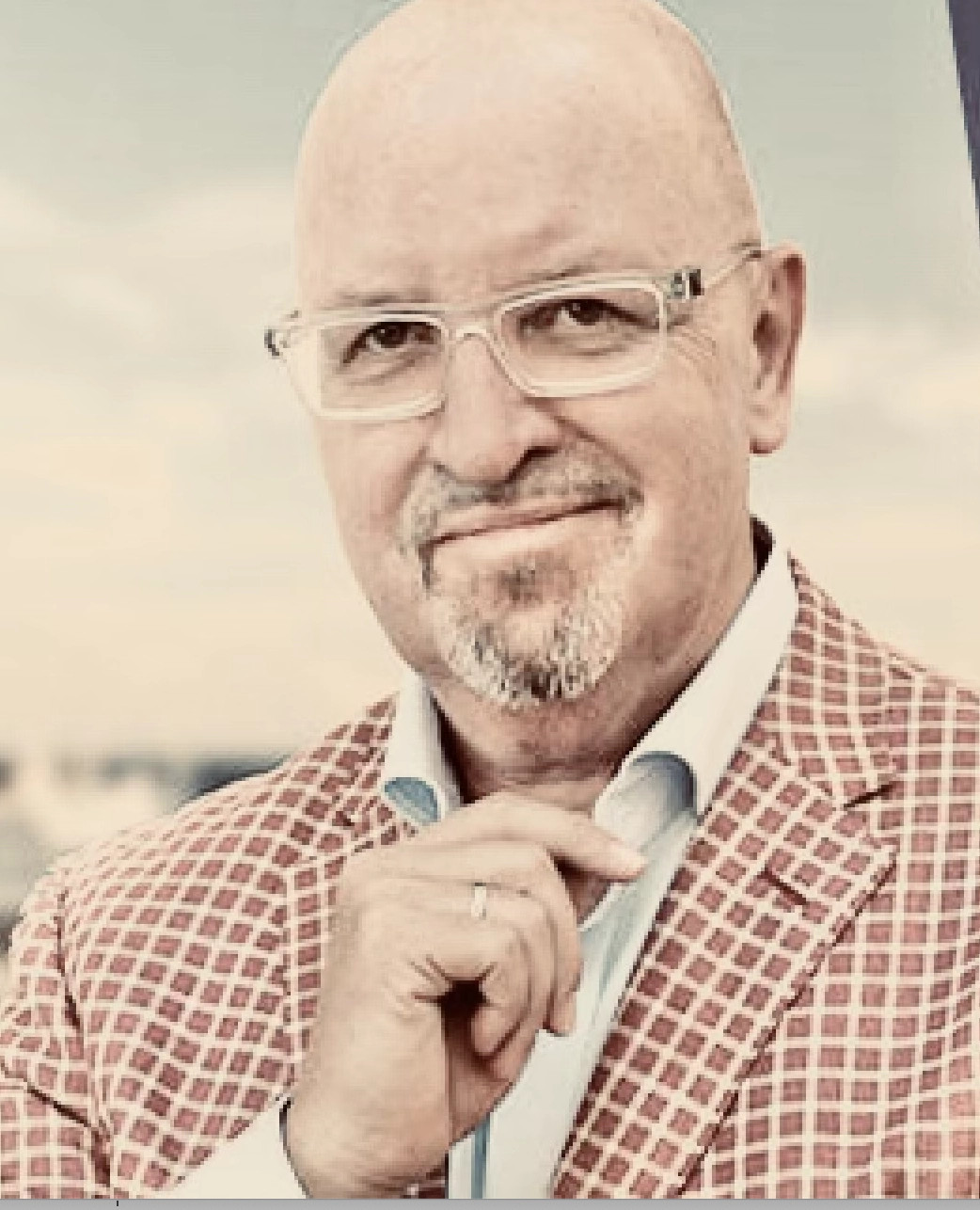 Investor Relations              Michael Nielsen